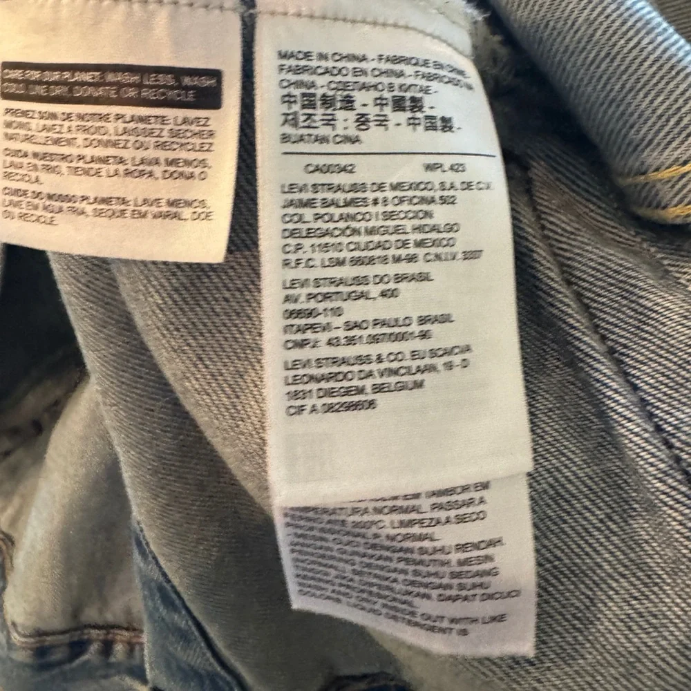 Vintage western two tone Levi's Premium Denim trucker Jacket - Picture 6 of 9